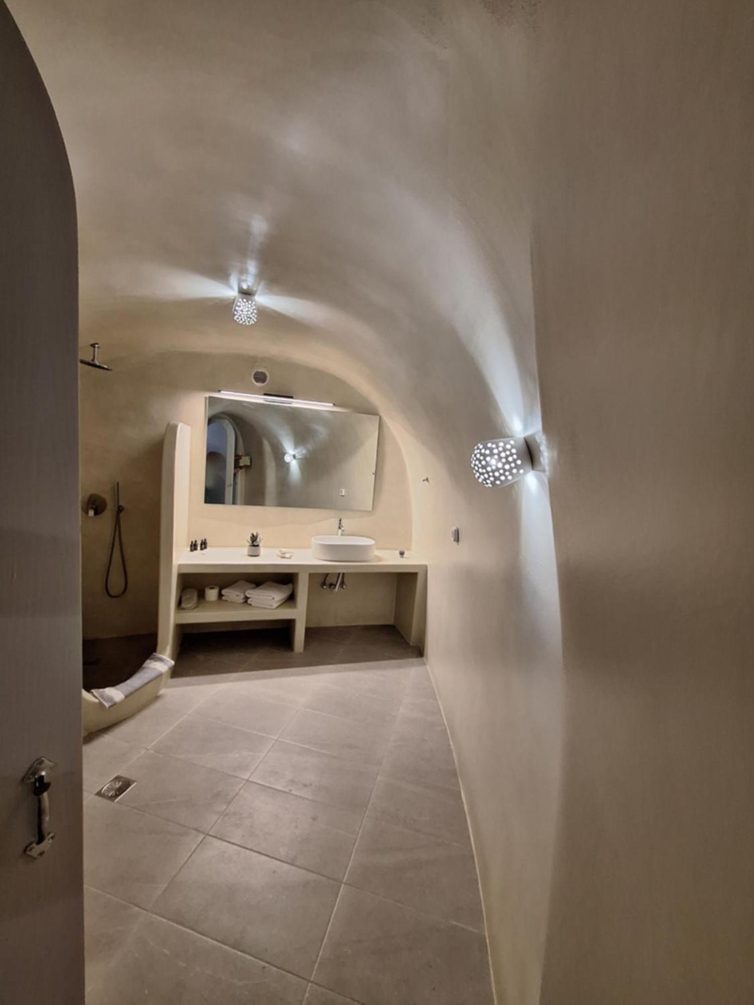 Anamnesis City Spa Fira  Bagian luar foto